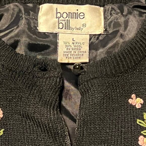 Vintage Bonnie and Bill Floral Embroidered Cardigan Black Large Feminine - Picture 4 of 7